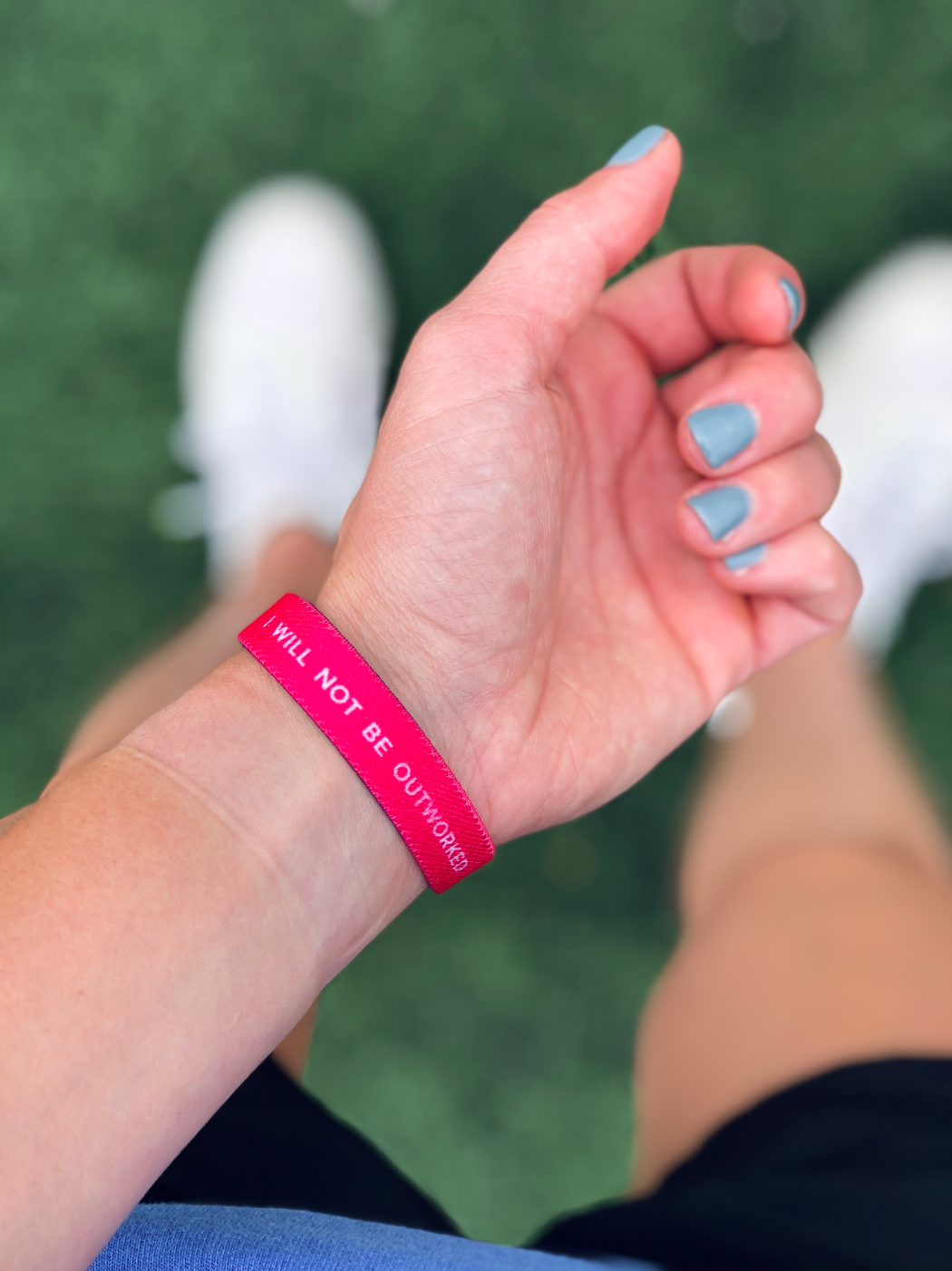 I will not be outworked motivational pink bracelet